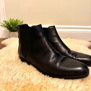 Zara Basic Collection Chelsea Boots
